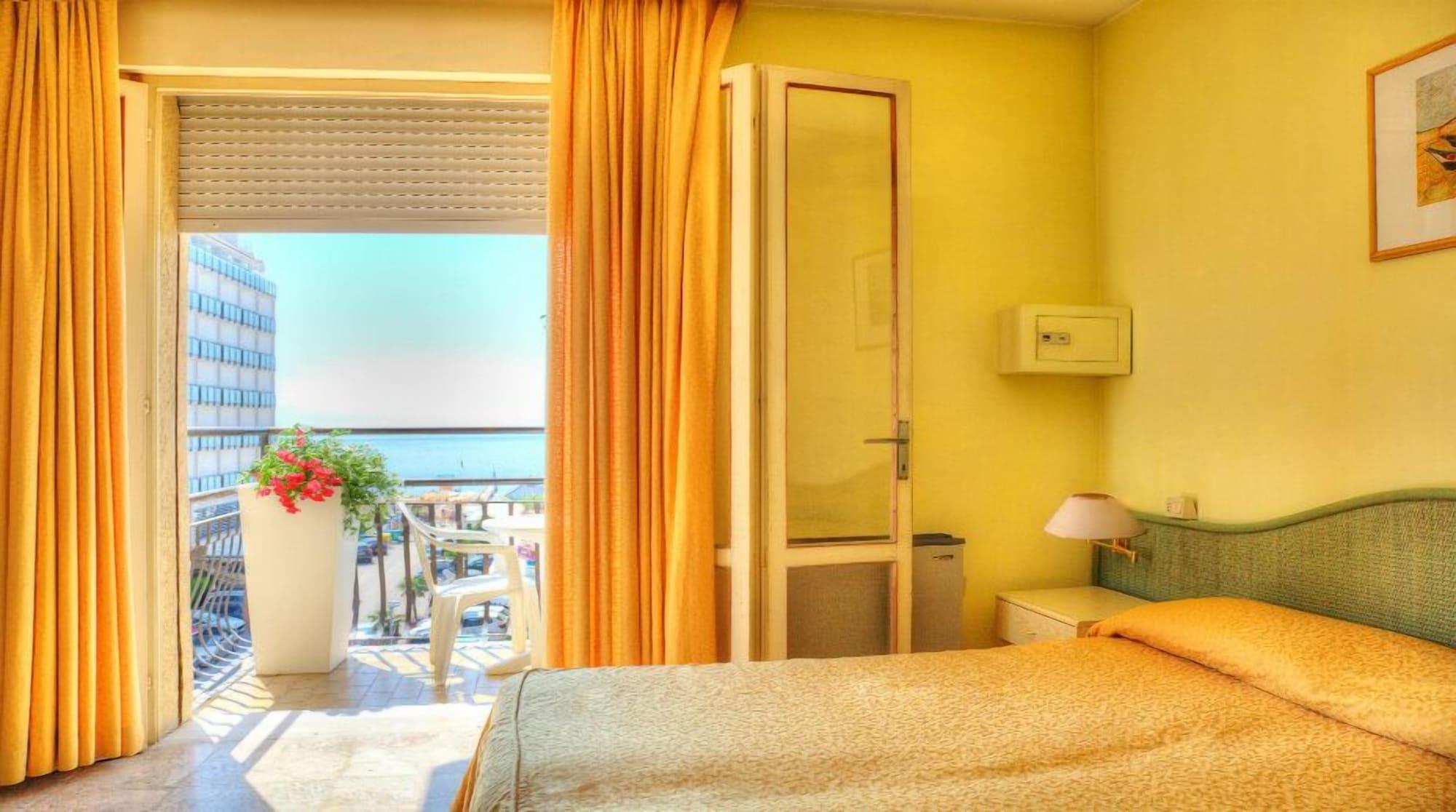 לידו די ג'סולו Hotel Amalfi מראה חיצוני תמונה